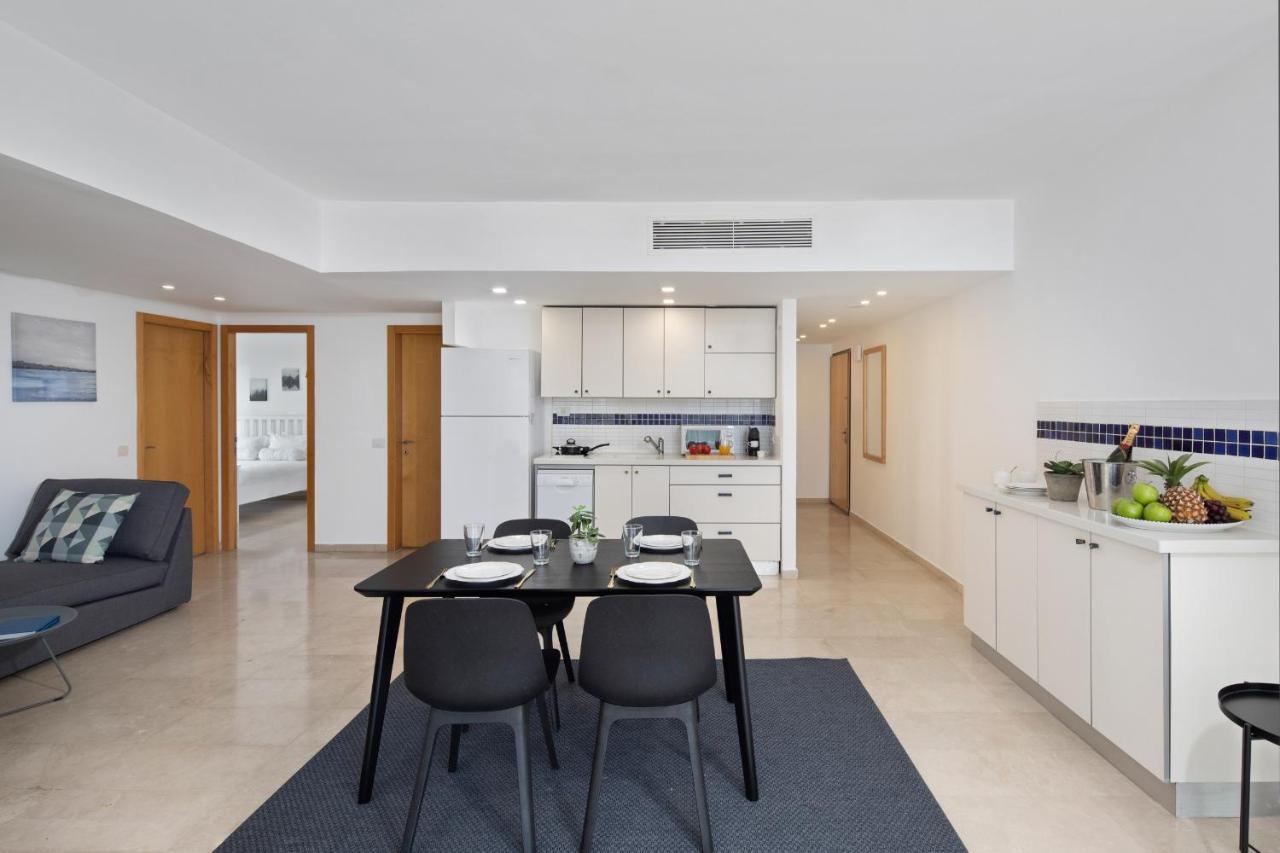 Aparthotel Okeanos On The Beach Herzliya Luaran gambar