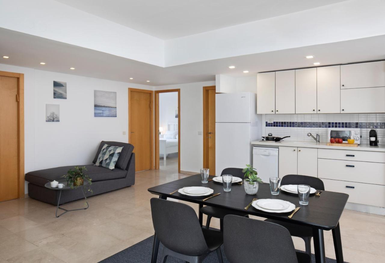 Aparthotel Okeanos On The Beach Herzliya Luaran gambar