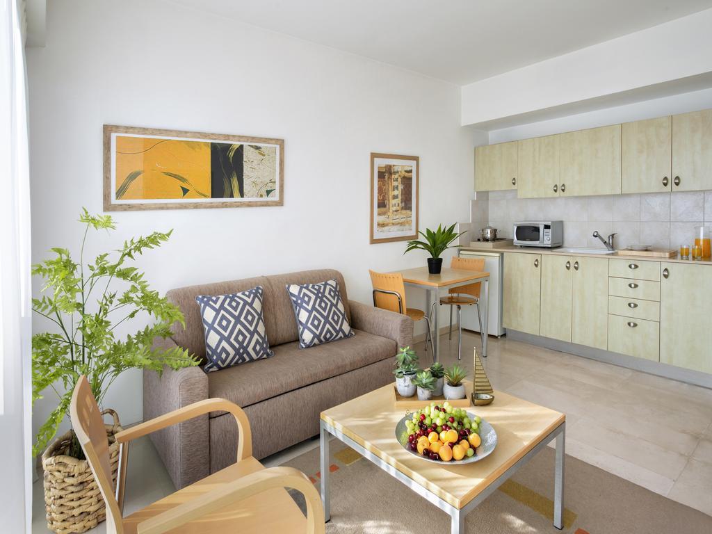 Aparthotel Okeanos On The Beach Herzliya Bilik gambar