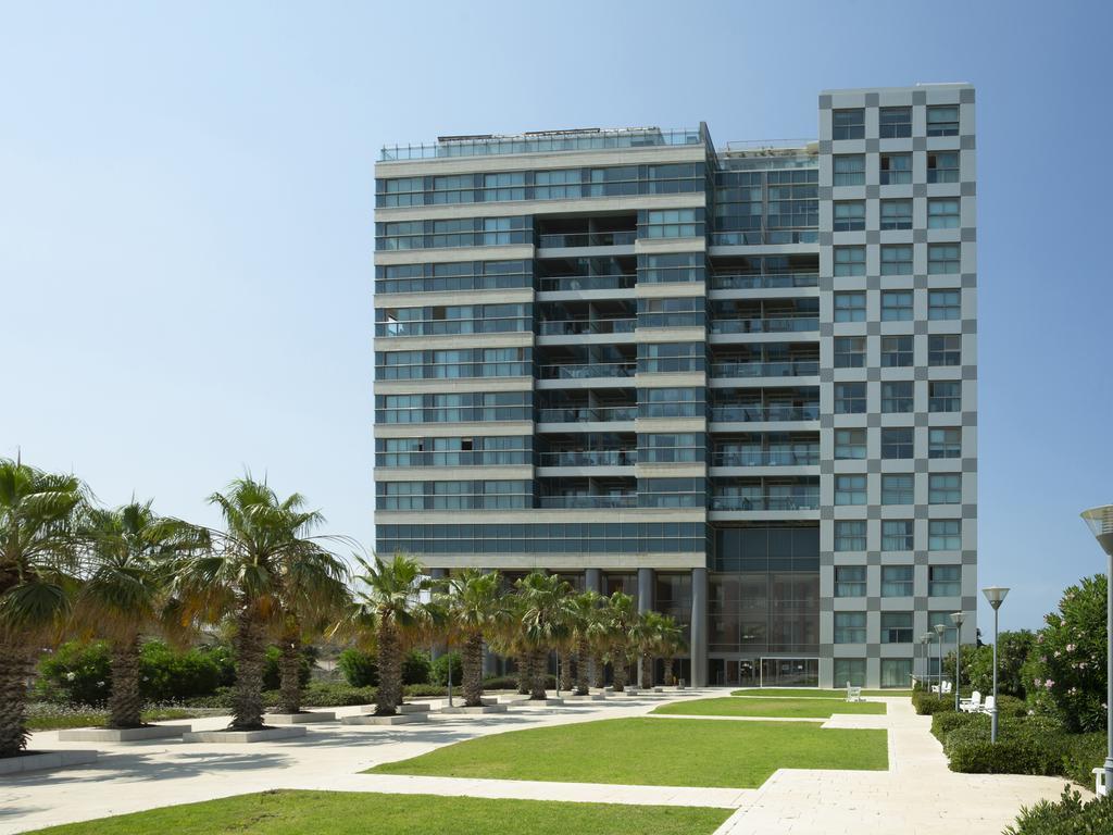 Aparthotel Okeanos On The Beach Herzliya Luaran gambar