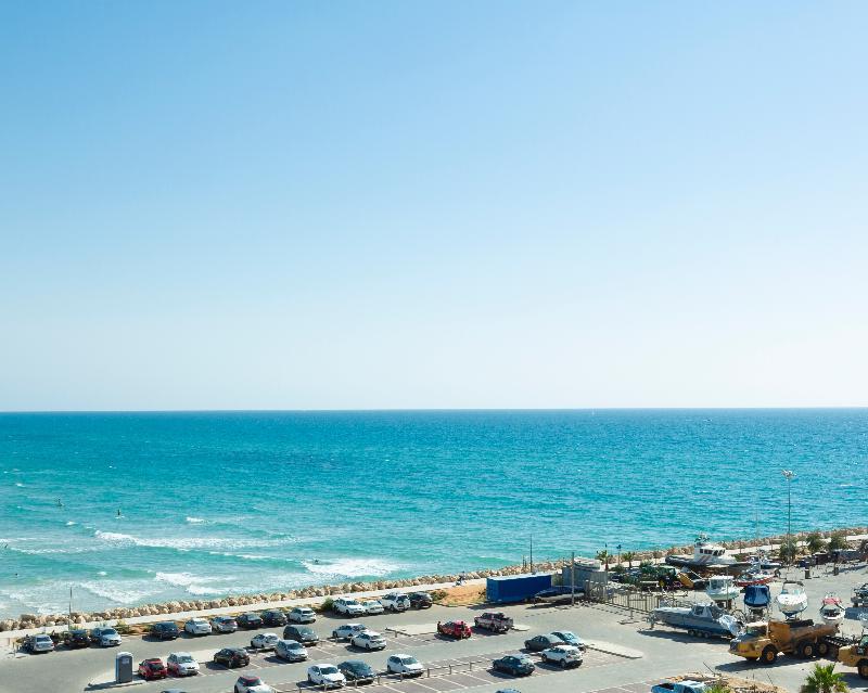 Aparthotel Okeanos On The Beach Herzliya Luaran gambar