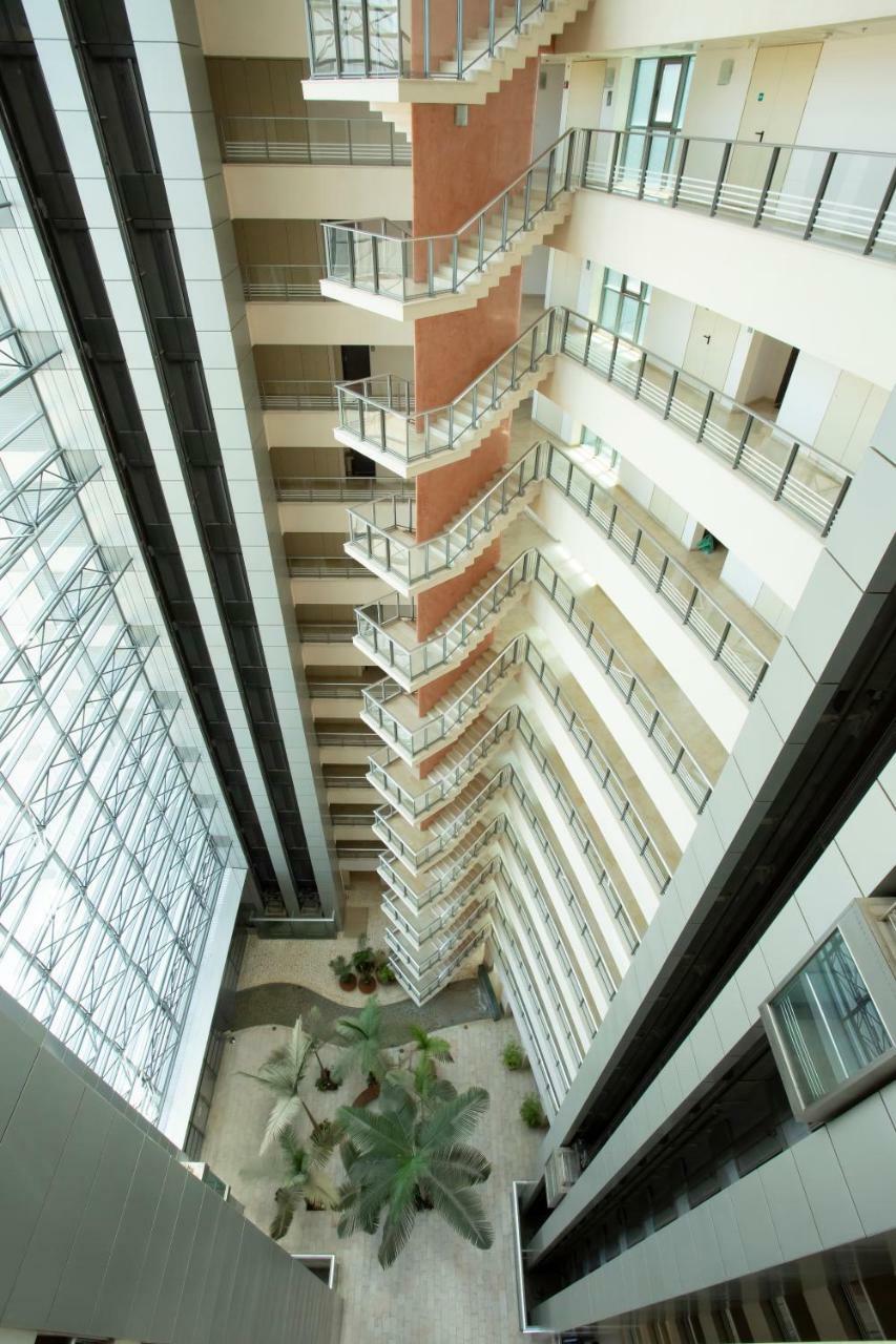 Aparthotel Okeanos On The Beach Herzliya Luaran gambar