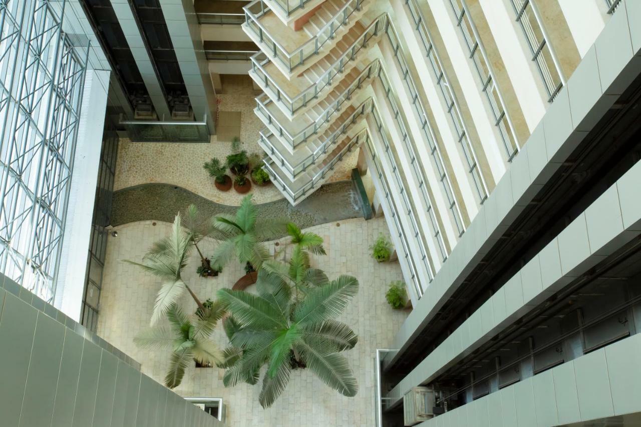Aparthotel Okeanos On The Beach Herzliya Luaran gambar